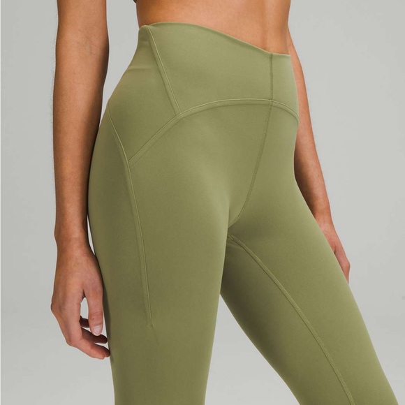 NWOT Lululemon InStill Leggings - Picture 2 of 5